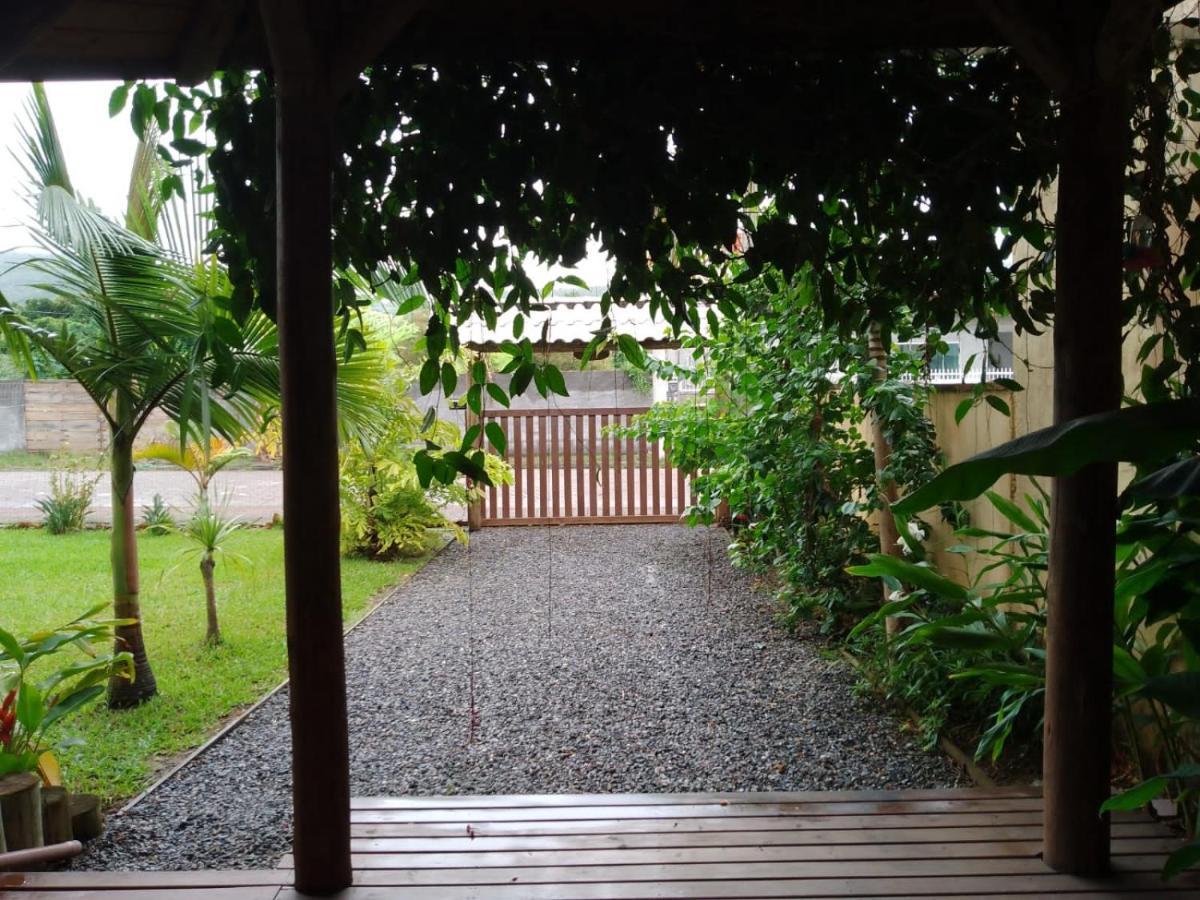 Casa Alquiler En Bombas Bombinhas Villa Esterno foto